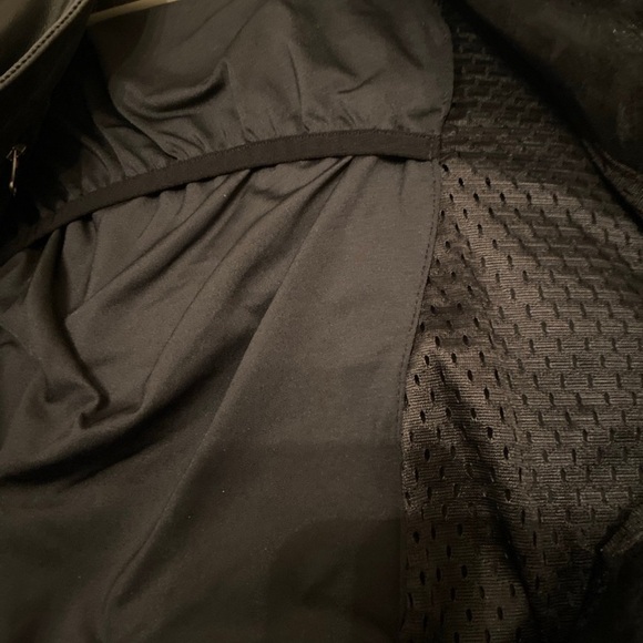 Harley Davidson Leather Jacket size Med - Picture 7 of 11